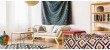 Orientalny dywan w salonie - Jak dopasować do wnętrza?